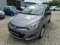 Gebraucht Hyundai i20 Edition 86 PS (63 kW) 2014 Grau Kleinwagen