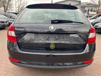 Gebraucht Skoda Rapid Ambition 105 PS (77 kW) 2014 Schwarz Limousine