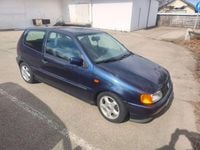 Second-hand VW Polo 60 CP (44 kW) 1996 Albastru Coupe
