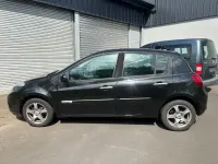 Gebraucht Renault Clio III Dynamique 101 PS (74 kW) 2011 Schwarz Limousine