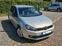Gebraucht VW Golf VII Match 105 PS (77 kW) 2012 Silber Limousine