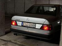 Gebraucht Mercedes E260 160 PS (117 kW) 1991 Limousine