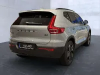 Gebraucht Volvo XC40 Plus 163 PS (119 kW) 2025 Grau SUV