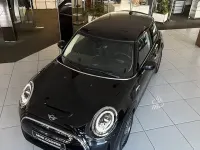Gebraucht Mini Cooper SE Essential 135 kW (184 PS) 2023 Schwarz Kleinwagen