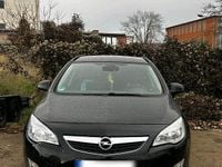 Gebraucht Opel Astra 140 PS (102 kW) 2011 Schwarz Kombi