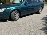 Gebraucht Ford Mondeo 145 PS (106 kW) 2001 Limousine