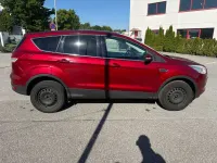 Gebraucht Ford Kuga Trend 150 PS (110 kW) 2015 Rot SUV