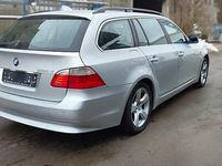 Gebraucht BMW 525 197 PS (144 kW) 2007 Silber Kombi