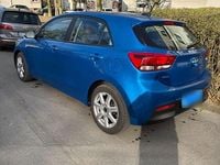 Gebraucht Kia Rio Edition 7 84 PS (61 kW) 2022 Blau Limousine