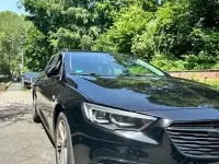 Gebraucht Opel Insignia Selection 170 PS (125 kW) 2017 Schwarz Kombi