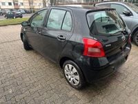 Gebraucht Toyota Yaris 87 PS (63 kW) 2006 Schwarz Kleinwagen