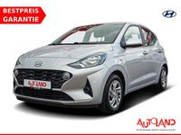 Gebraucht Hyundai i10 Select 67 PS (49 kW) 2021 Sleek silver / met Kleinwagen