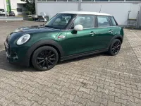 Gebraucht Mini Cooper Seven 136 PS (100 kW) 2017 Grün Kleinwagen