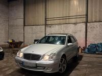 Gebraucht Mercedes C320 224 PS (164 kW) 2006 Silber Kombi