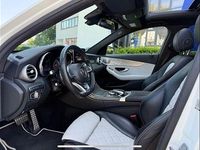 Gebraucht Mercedes C400 333 PS (244 kW) 2018 Weiß Limousine