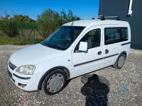 Usata Opel Combo 101 CV (74 kW) 2008 Bianco Monovolume