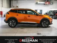 Gebraucht Peugeot 2008 Allure 131 PS (96 kW) 2023 Orange SUV