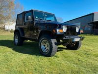 Gebraucht Jeep Wrangler Sahara 177 PS (130 kW) 2002 Schwarz SUV
