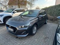 Gebraucht Hyundai i30 99 PS (72 kW) 2019 Grau Kleinwagen