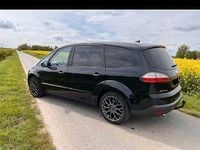 Gebraucht Ford S-MAX Titanium 140 PS (102 kW) 2010 Schwarz Van / Kleinbus
