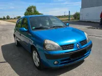 Gebraucht Renault Clio II 75 PS (55 kW) 2001 Blau Kleinwagen
