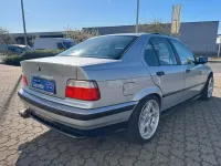 Gebraucht BMW 316 Sport Line 102 PS (75 kW) 1997 Silber Limousine