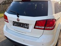 Gebraucht Fiat Freemont 140 PS (102 kW) 2015 Weiß SUV