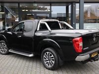 Gebraucht Nissan Navara SE 163 PS (119 kW) 2016 Schwarz Pickup