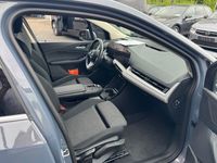 Gebraucht BMW 220 Active Tourer Sport Line 170 PS (125 kW) 2022 Grau Van / Kleinbus