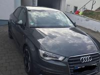 Gebraucht Audi A3 S-Line 150 PS (110 kW) 2015 Grau Limousine
