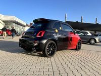 Gebraucht Abarth 595 165 PS (121 kW) 2024 Schwarz metallic Kleinwagen