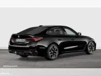 Neu BMW i4 250 kW (340 PS) 2026 Schwarz (saphirschwarz metallic) Limousine