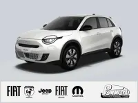 Gebraucht Fiat 600 Icon 145 PS (106 kW) 2025 Gelato weiß SUV