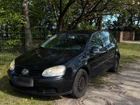 Second-hand VW Golf 85 CP (62 kW) 2004 Negru Coupe