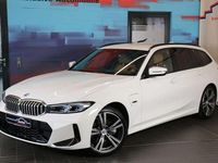 Gebraucht BMW 330e Performance 292 PS (214 kW) 2022 Alpinweiss iii (300) Kombi