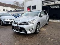 Gebraucht Toyota Verso Executive 124 PS (91 kW) 2013 Silber Van / Kleinbus