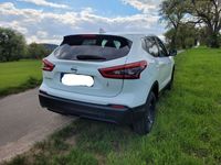 gebraucht Nissan Qashqai 1.2 DIG-T Xtronic Acenta