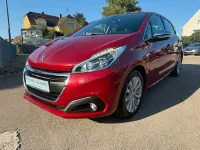Gebraucht Peugeot 208 Allure 110 PS (80 kW) 2017 Rot Kleinwagen