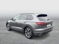 Gebraucht VW Touareg R-line 286 PS (210 kW) 2023 Grau SUV