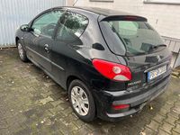 Gebraucht Peugeot 206 68 PS (50 kW) 2011 Schwarz Limousine