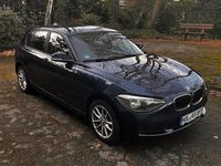 Gebraucht BMW 114 102 PS (75 kW) 2014 Blau Kleinwagen