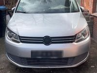 Gebraucht VW Touran 140 PS (102 kW) 2011 Silber Van / Kleinbus