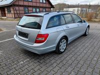 Gebraucht Mercedes C180 156 PS (114 kW) 2011 Silber Kombi