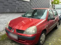 Gebraucht Renault Clio 60 PS (44 kW) 2004 Rot Kleinwagen