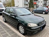 Second-hand Opel Astra 2000 Verde Berlinǎ