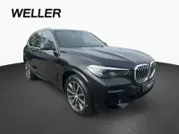 Gebraucht BMW X5 M Sport 352 PS (258 kW) 2023 Black sapphire (schwarz) SUV