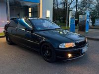 Gebraucht BMW 320 150 PS (110 kW) 2000 Schwarz Coupé