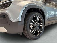 Neu Jeep Avenger Summit 101 PS (74 kW) 2025 Grau SUV