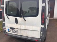 Gebraucht Renault Trafic 101 PS (74 kW) 2005 Weiß Van / Kleinbus