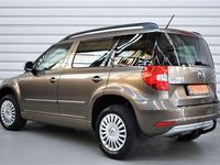 Gebraucht Skoda Yeti Active 110 PS (80 kW) 2015 Braun SUV